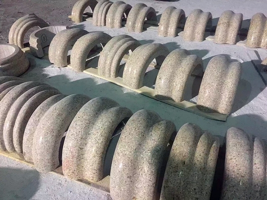 Macchine per il taglio a base di cappuccio e per il taglio a base di colonna