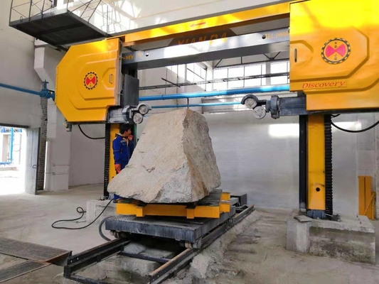 5 assi CNC Diamond Wire Saw Stone Cutting Machine per modellare la lastra di marmo di granito