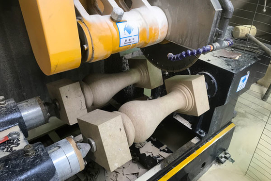 Macchina di taglio per colonne metalliche 7.5kw Motore principale con grande capacità di taglio
