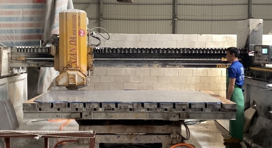 Macchina automatica di taglio di ponti con sistema di sicurezza alimentazione a corrente alternata e 2200-2800 mm di diametro della lama