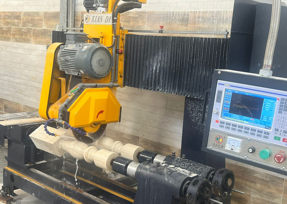 Alta efficienza CNC due PC Baruster Cutting Machine per Kingpost, Roadblock