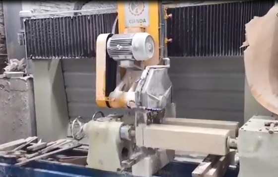 PLC/CNC struttura semplice due Pcs macchina di taglio a colonna di baluster