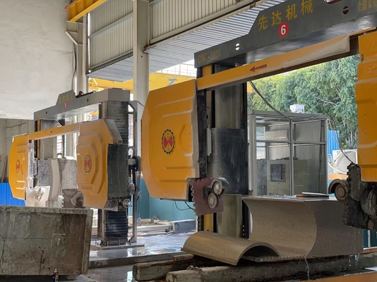 Controllo CNC Macchina per seghe a filo di diamante Alta efficienza Tagliatrice di granito di marmo Discovery 4 -2000/2500/3000