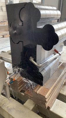 Macchina di taglio a filo CNC per la profilazione velocità di controllo del filo 0-40m/s