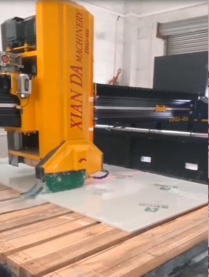Consumo d'acqua 3m3/h Xianda Stone Slab Cutting Machine per il taglio di precisione