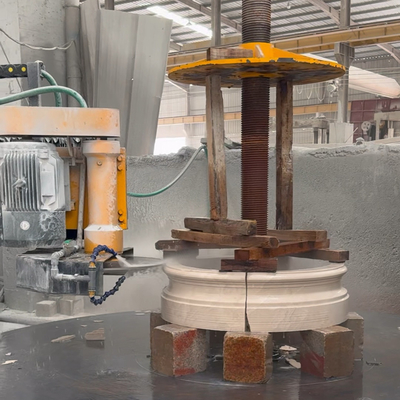 Macchina per la profilazione a base di cappuccio e di base a colonna CNC per la modellazione e il taglio precisi