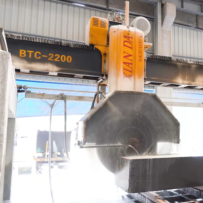 Massimale diametro della lama 2500mm/2800mm Bridge Saw Cutting Machine per la precisione e la lavorazione della pietra
