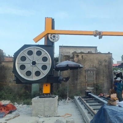 Macchine per seghe a filo di diamante ad alta velocità per il processo di taglio automatizzato