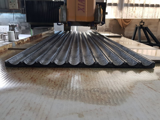 Macchina per taglio e fresatura lineare ad alta precisione di tipo ponte di pietra, controllata CNC per la profilazione di marmo e granito