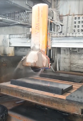 Miglior macchina di taglio a ponte infrarosso a 3 assi per la lavorazione della pietra