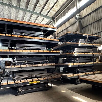 5 assi CNC Bridge Saw Stone Cutting Machine Tile Cutter Alta precisione 32KW 120MM Spessore di taglio Cuscinetto a cambio