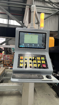 Taglio Pietra a Ponte 5 Assi Sistema Italiano DDX Lama 900mm con Porta Scorrevole Protettiva Opzionale