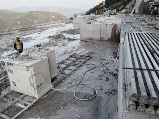 Macchina per segatura automatica a filo di diamante a controllo CNC per il taglio di pietra ad alta precisione