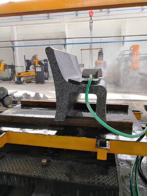 Macchine per seghe a filo CNC a 4 assi per la profilazione di pietre a forma speciale e irregolari