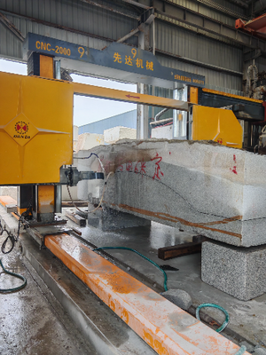 Macchina per il taglio a filo CNC mobile a portale con quattro volani per il taglio di blocchi di pietra di grandi dimensioni 3500 × 3500 × 2200 mm
