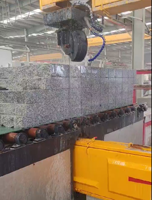 Macchina per seghe a filo di diamante CNC verticale VCWS‐800‐03 per la profilazione della pietra naturale