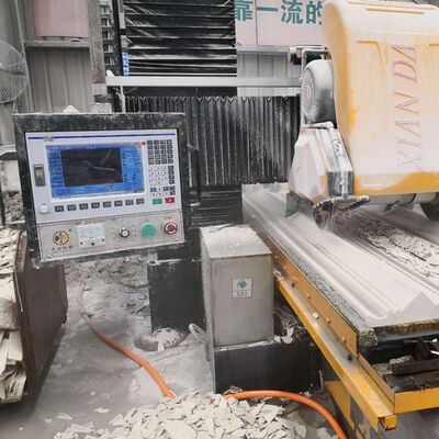 PLC Control Stone Line Profiling Machine con taglio a doppia lama e telaio in acciaio saldato per lavori pesanti