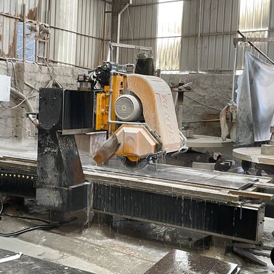 PLC Control Stone Line Profiling Machine con taglio a doppia lama e telaio in acciaio saldato per lavori pesanti