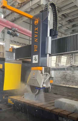 5 assi CNC Bridge Saw Cutting Machine con rotazione della lama a 360° e dimensioni di lavorazione 3200x2000 mm per la fabbricazione di pietra