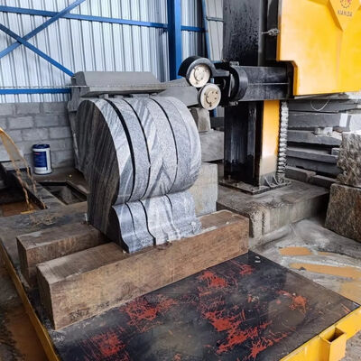 Macchina per la segatura a filo di diamante CNC per il taglio di contorni di forme speciali di lapidi e monumenti
