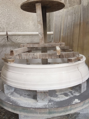 Tagliatrice di profilo della pietra della base del cappuccio della colonna 2500mm